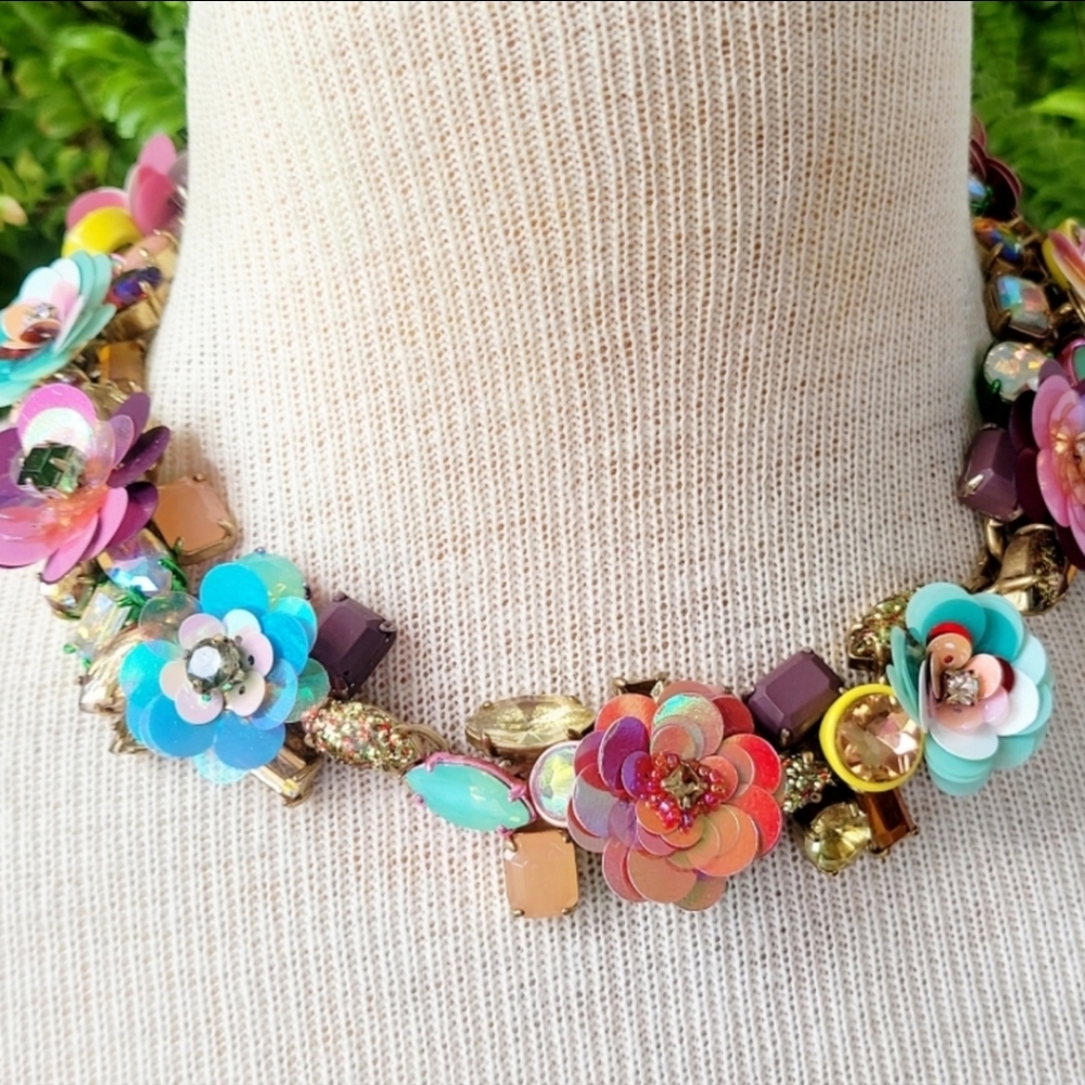 HTF J. Crew Blooming Sequin Paillete Brulee Necklace - Picture 3 of 7
